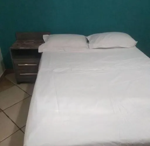 Condominio Aconchegante E Bem Localizado